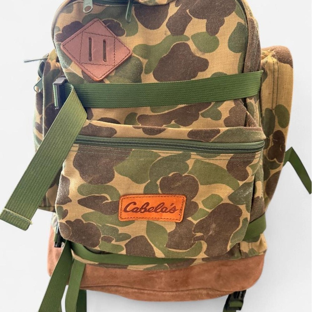 Vintage Cabela's Hunting Backpack Suede Leather Bottom Frogskin Camo Green Brown